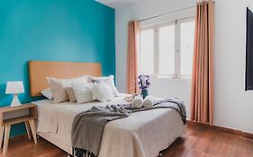 Miraflores Private Rooms - Mystay Guesthouse - Cocina Compartida - Terraza